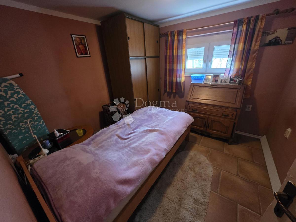 Hiša Strmec, Sveta Nedelja, 186m2