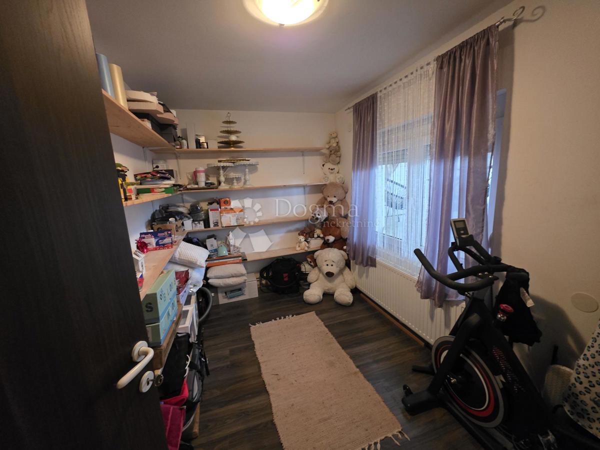 Hiša Strmec, Sveta Nedelja, 186m2