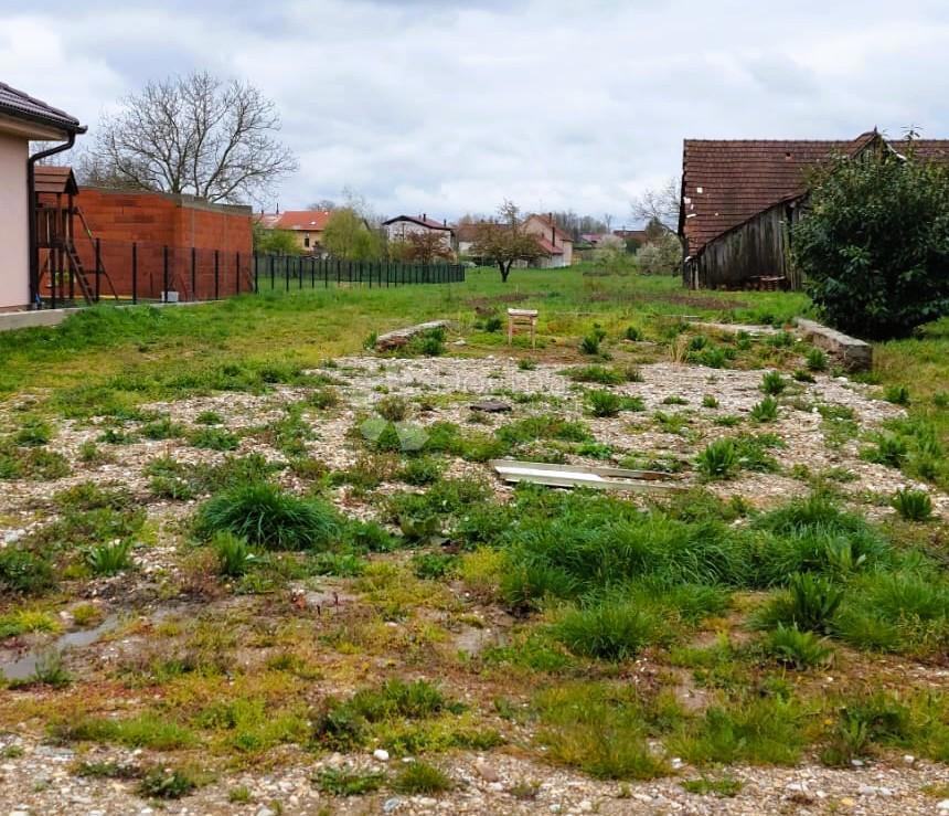 Zazidljivo zemljišče Mursko Središće, 1.976m2