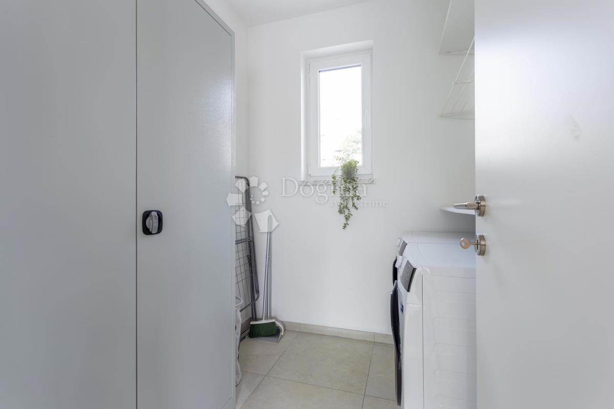 Hiša Medulin, 186m2