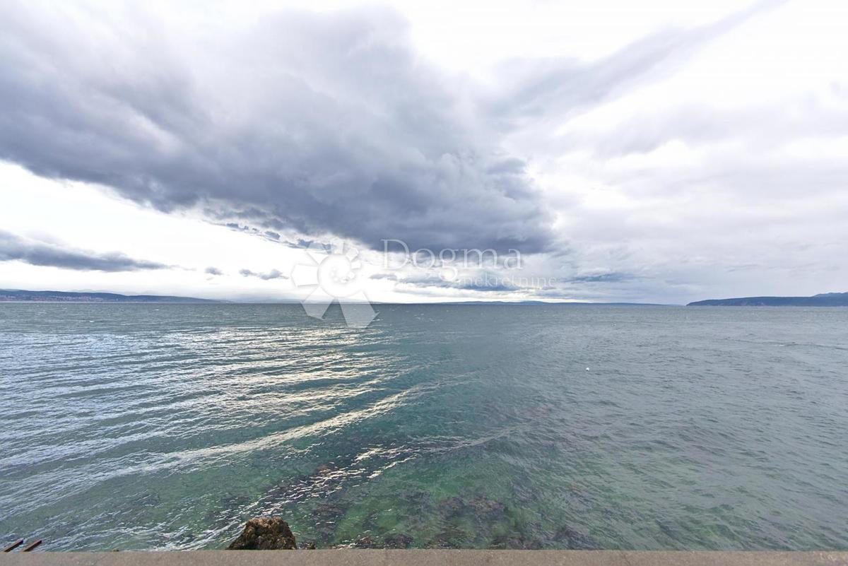 Stanovanje Lovran, 130m2