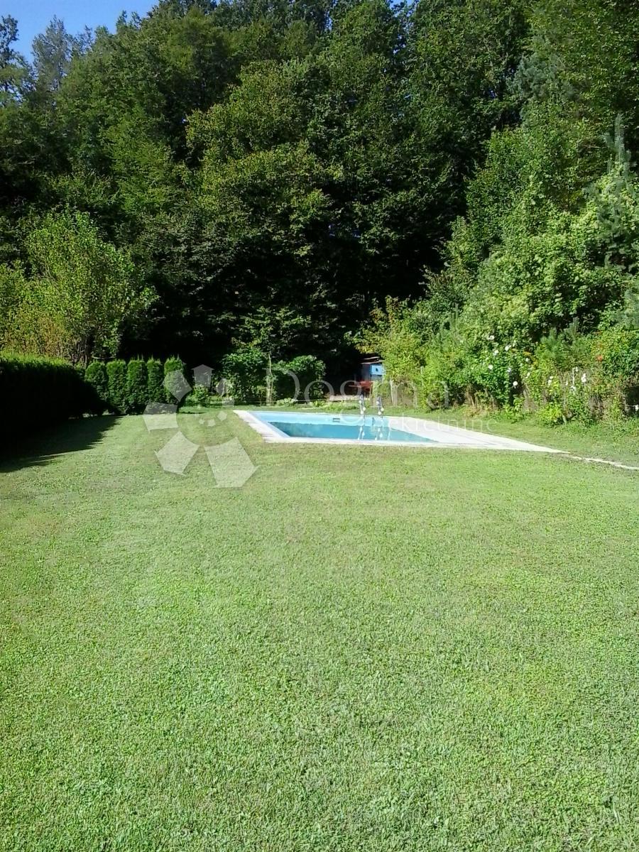 Hiša Jazbina Cvetlinska, Bednja, 204m2