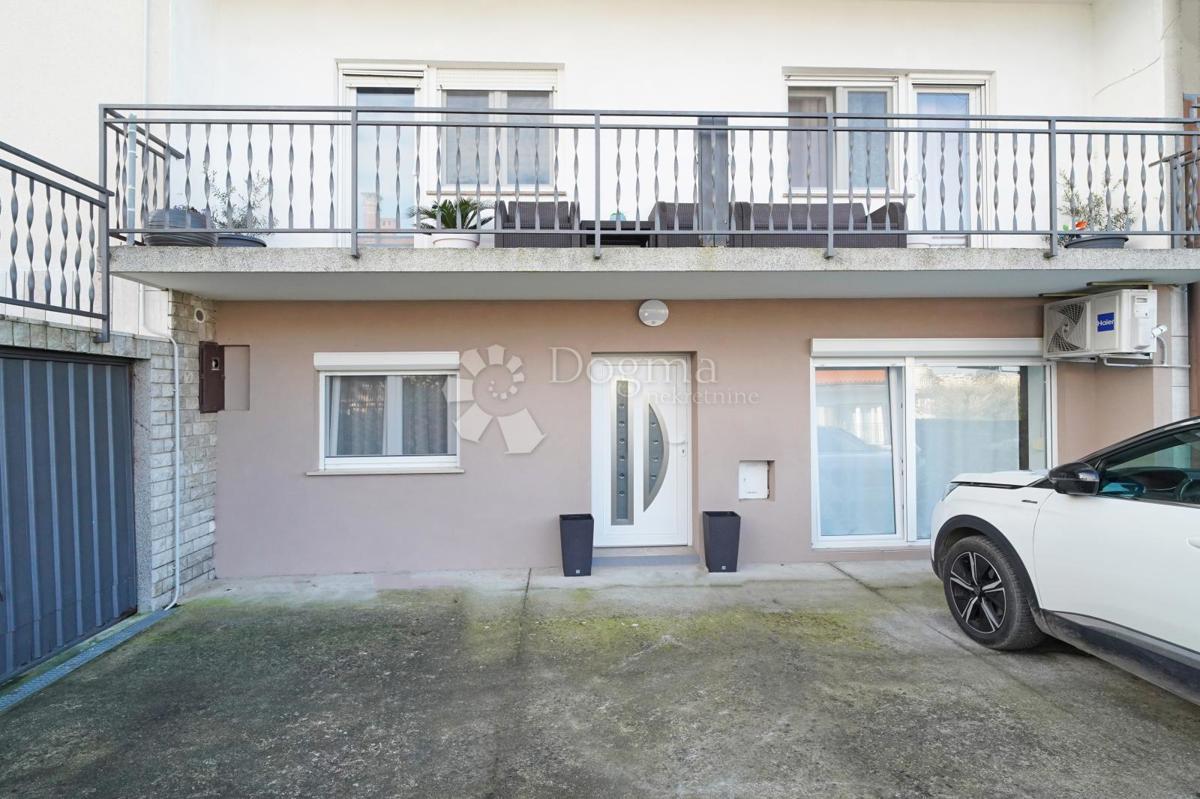 Stanovanje Centar, Pula, 132,35m2