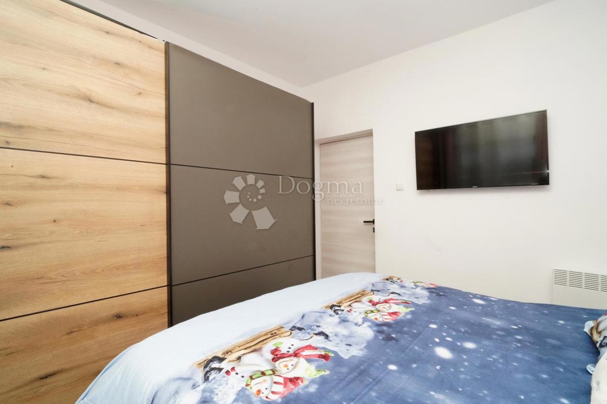 Stanovanje Centar, Pula, 132,35m2