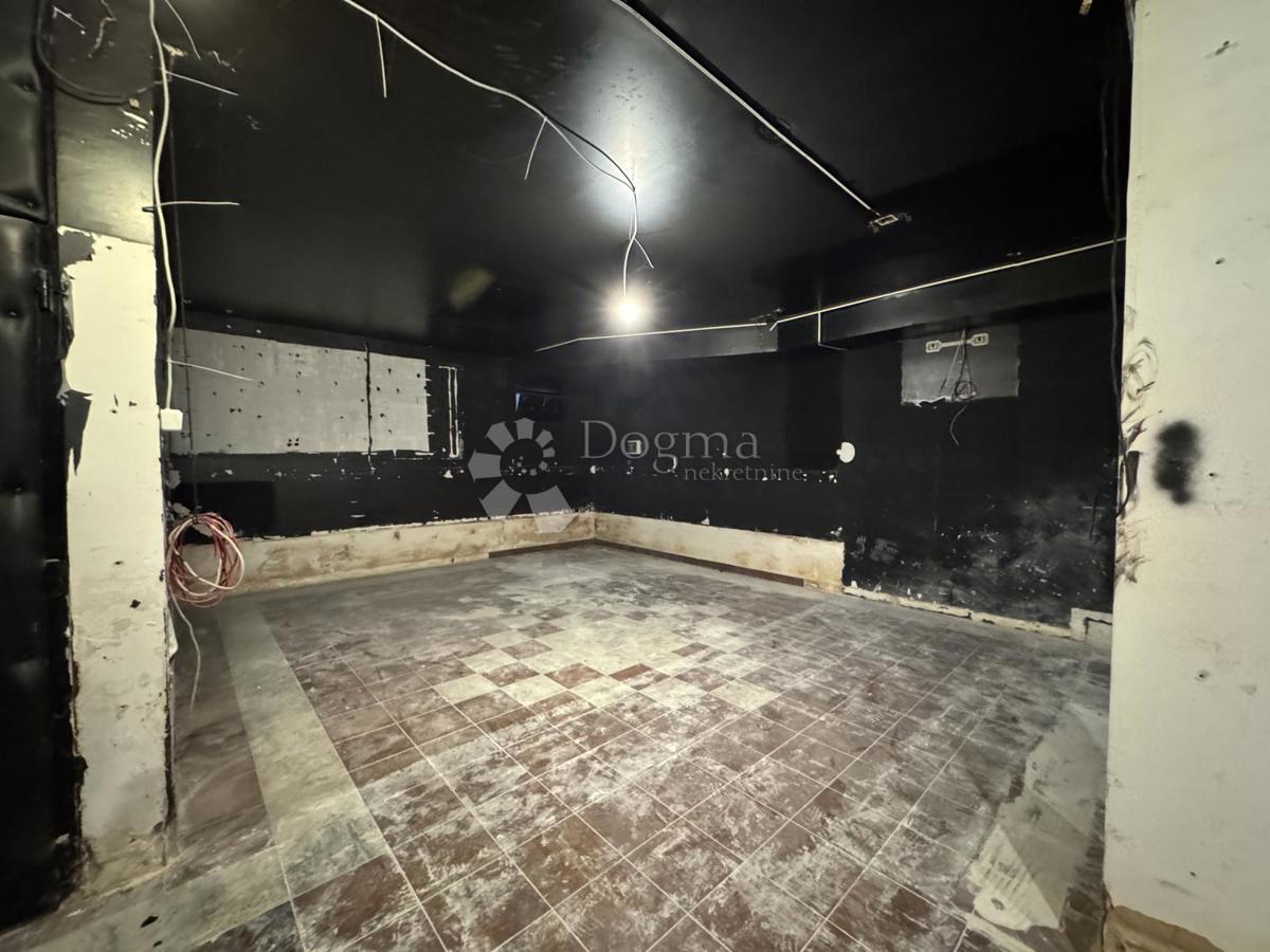 Poslovni prostor Krk, 263m2