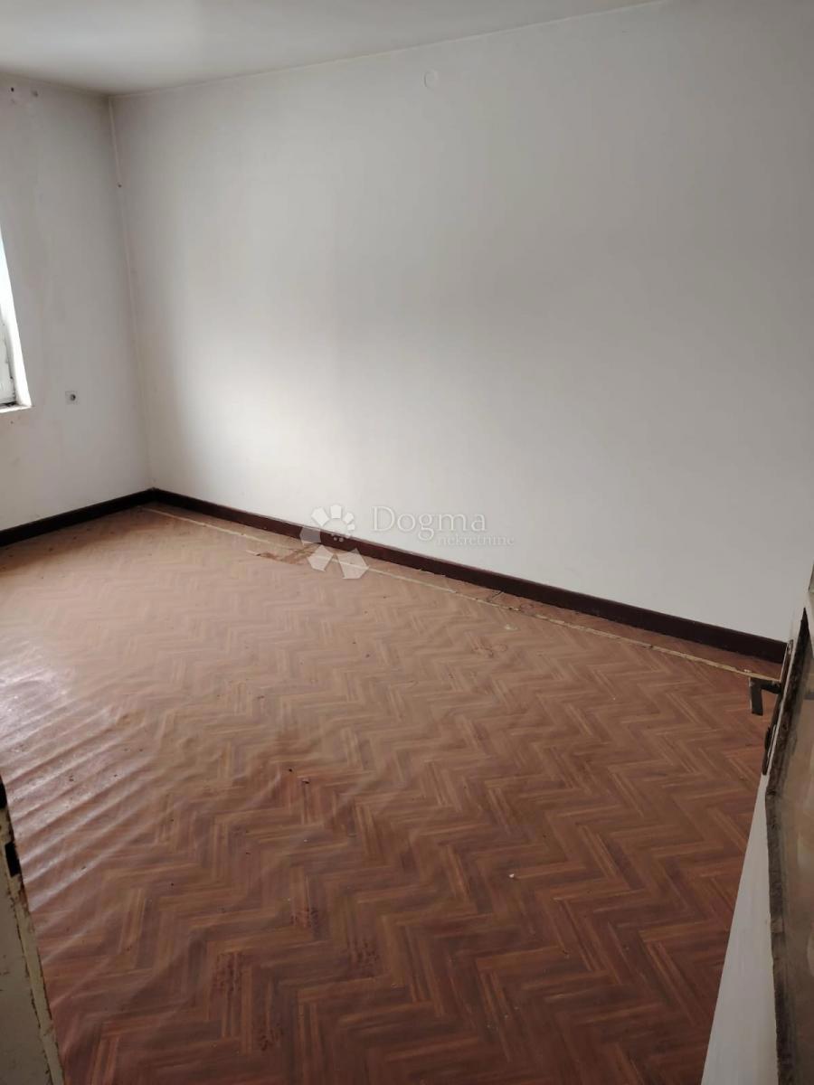 Stanovanje Lički Osik, Gospić - Okolica, 69m2