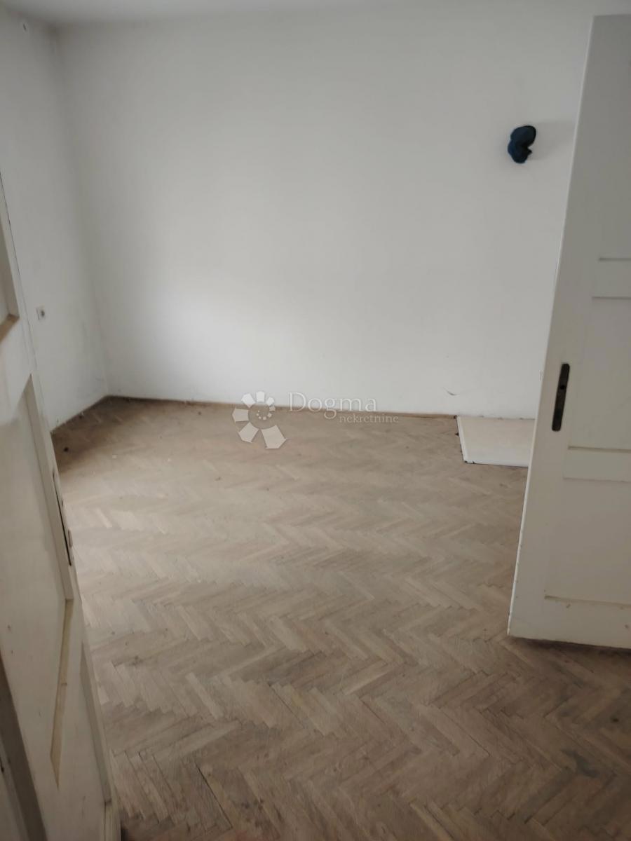 Stanovanje Lički Osik, Gospić - Okolica, 69m2