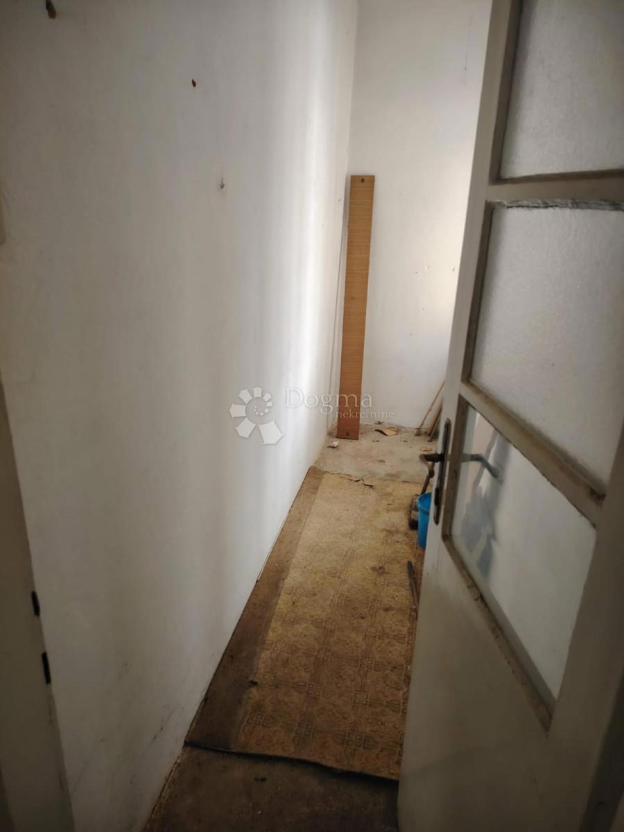 Stanovanje Lički Osik, Gospić - Okolica, 69m2