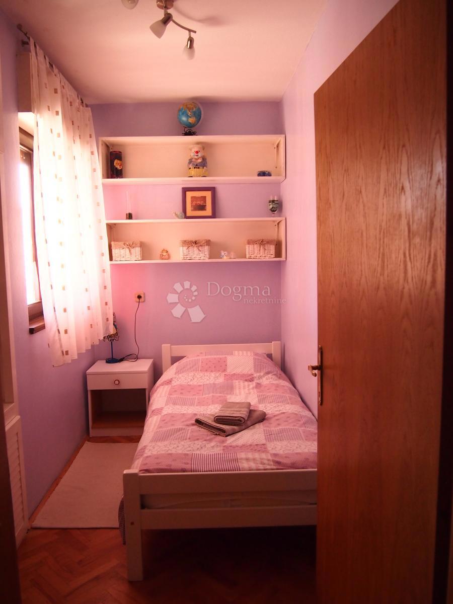 Hiša Jazine, Zadar, 215m2