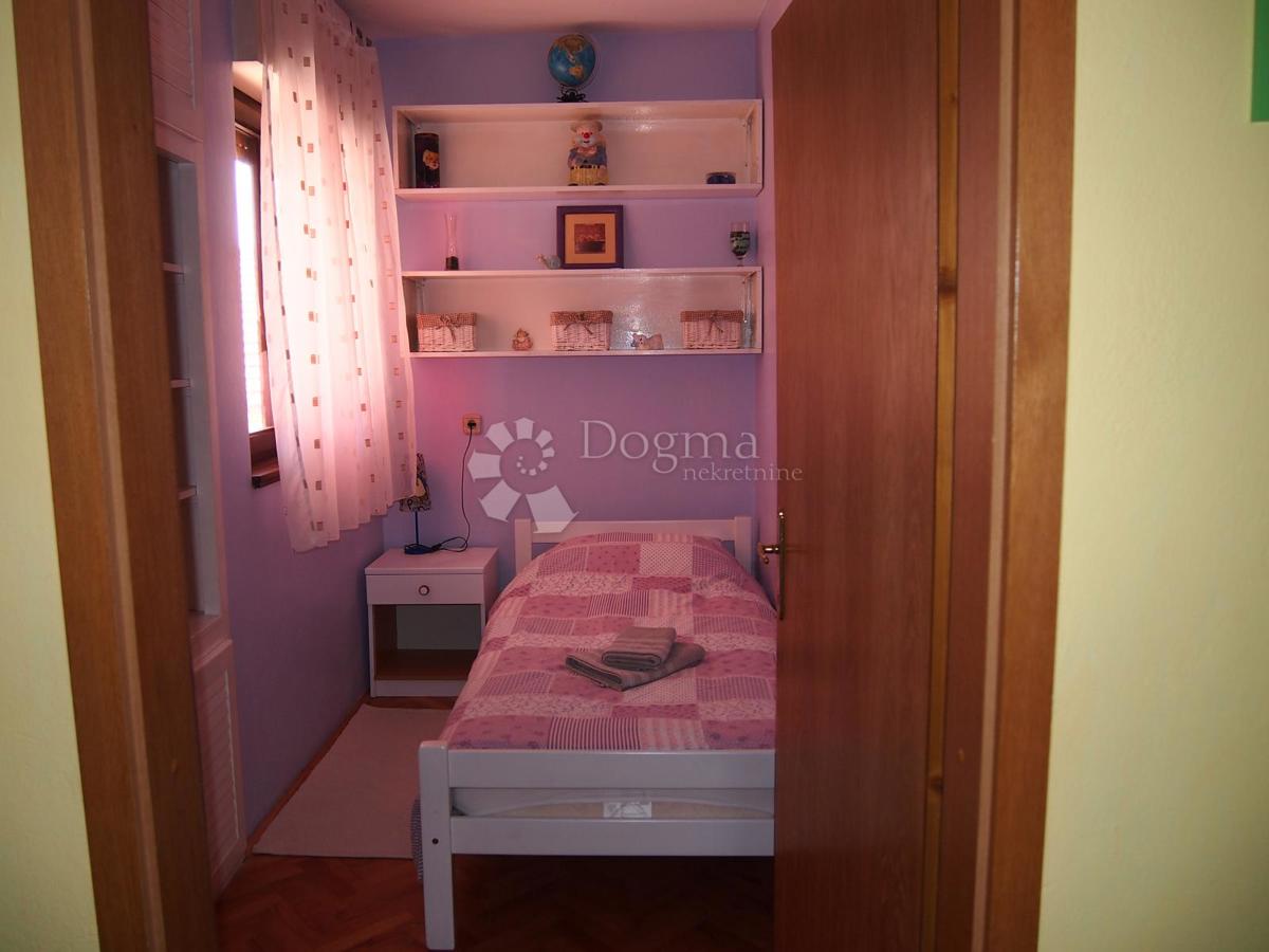 Hiša Jazine, Zadar, 215m2