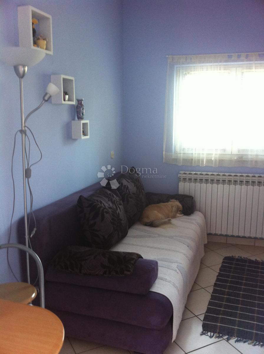 Hiša Jazine, Zadar, 215m2