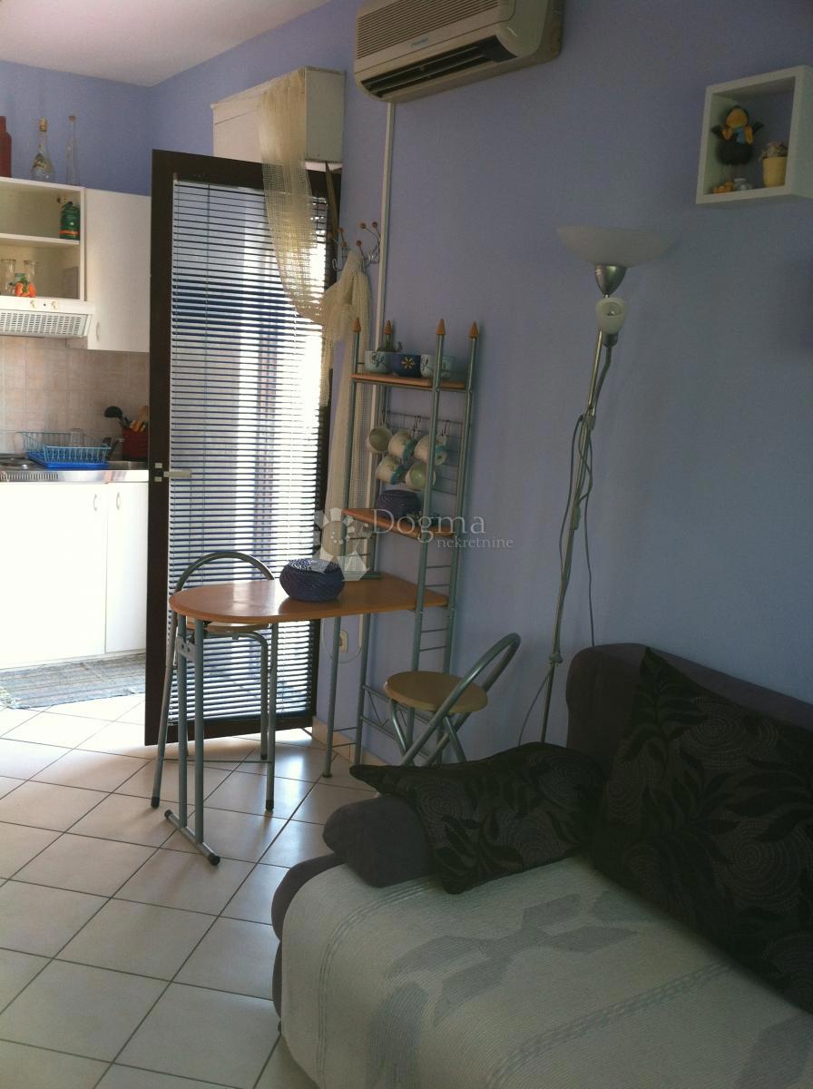 Hiša Jazine, Zadar, 215m2