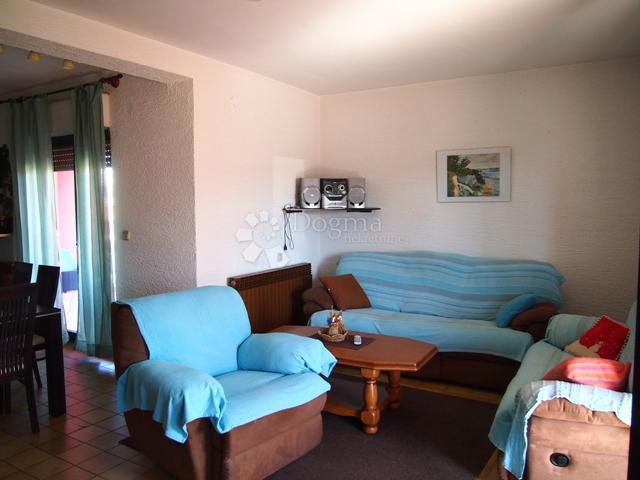 Hiša Jazine, Zadar, 215m2