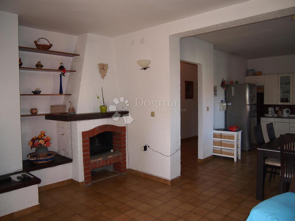 Hiša Jazine, Zadar, 215m2