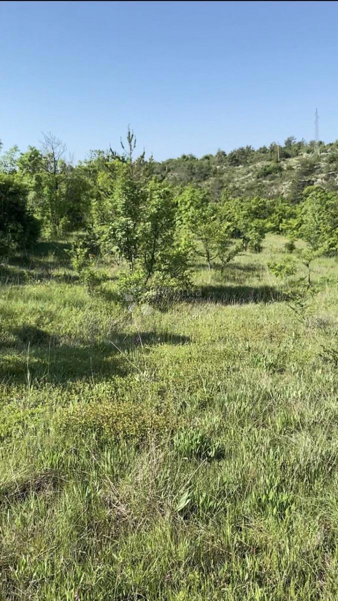 Kmetijsko zemljišče Drniš, 60,99m2