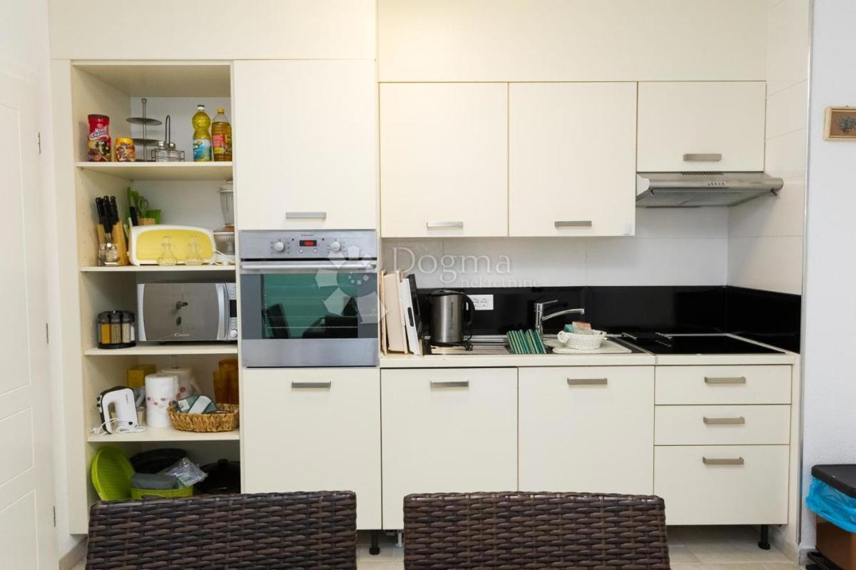 Hiša Sukošan, 345m2