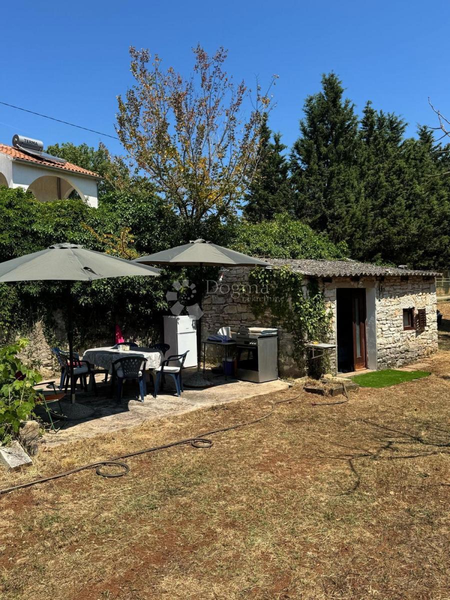 Zazidljivo zemljišče Peroj, Vodnjan, 1.336m2