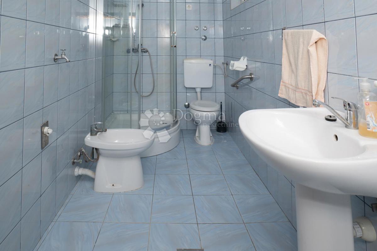 Hiša Mitnica, Vukovar, 300m2