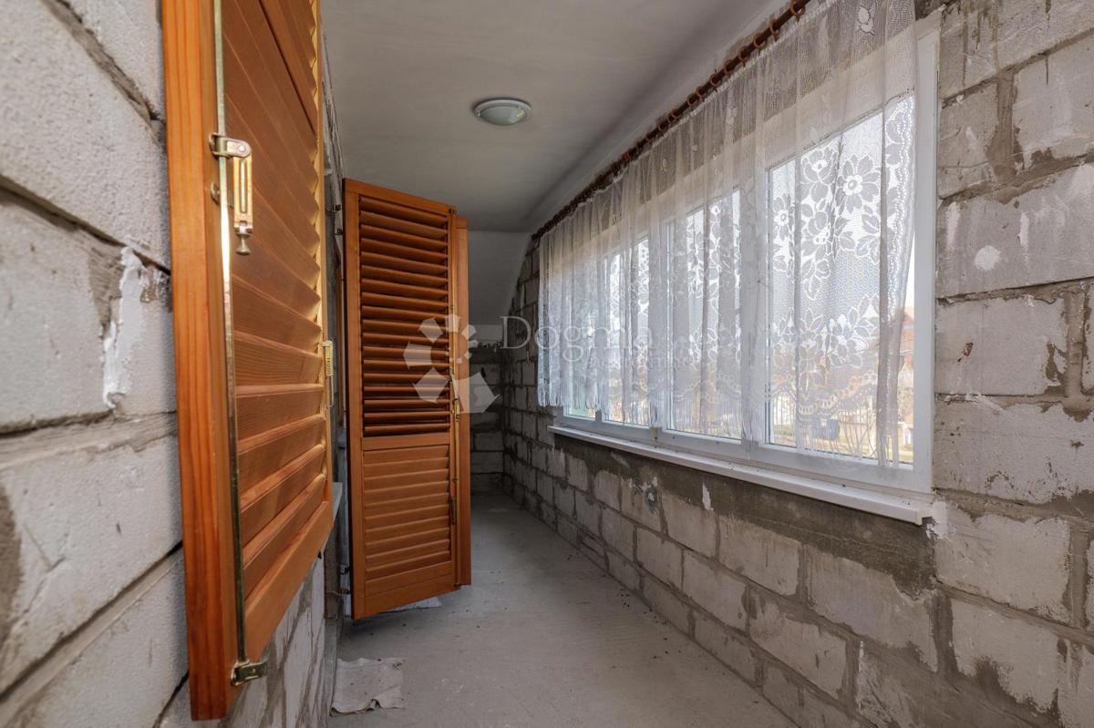 Hiša Mitnica, Vukovar, 300m2