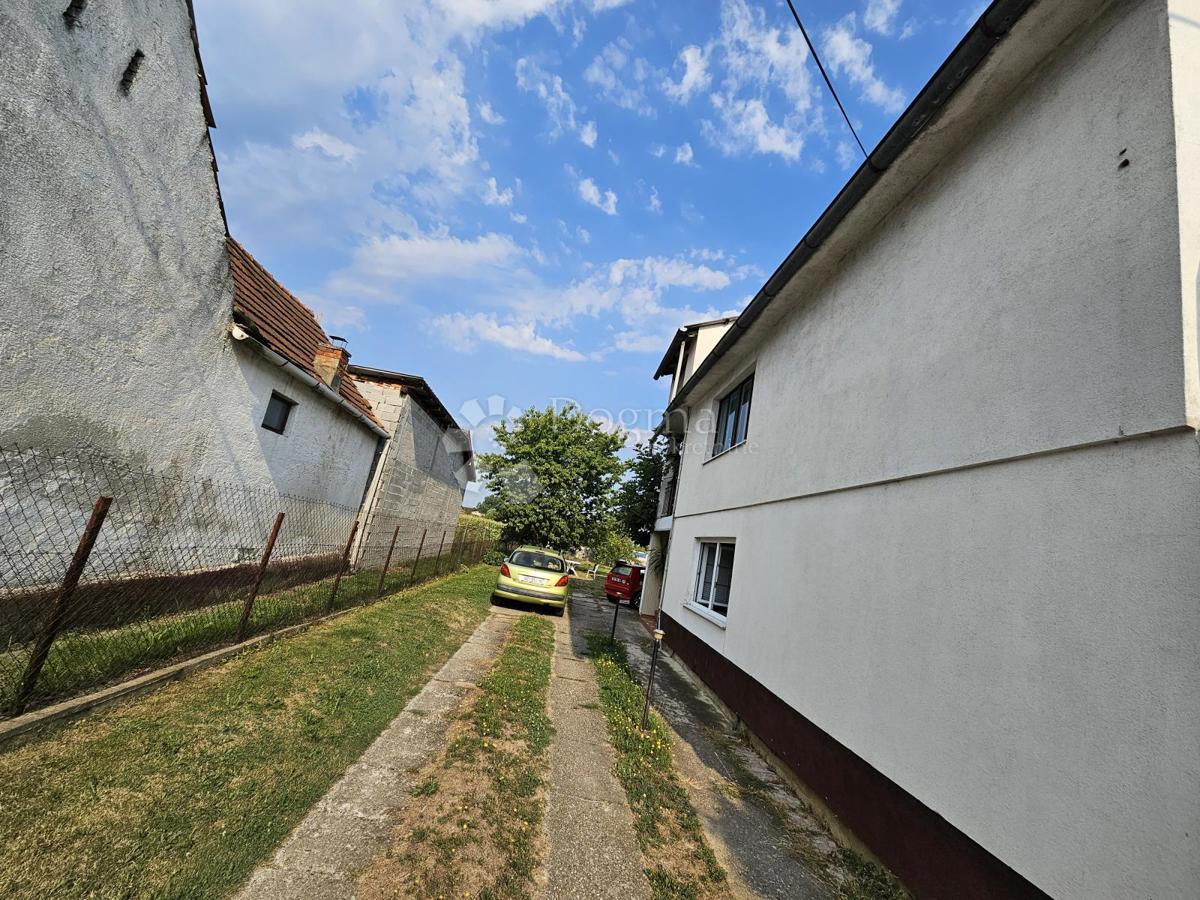 Hiša Gornji Kneginec, 350m2