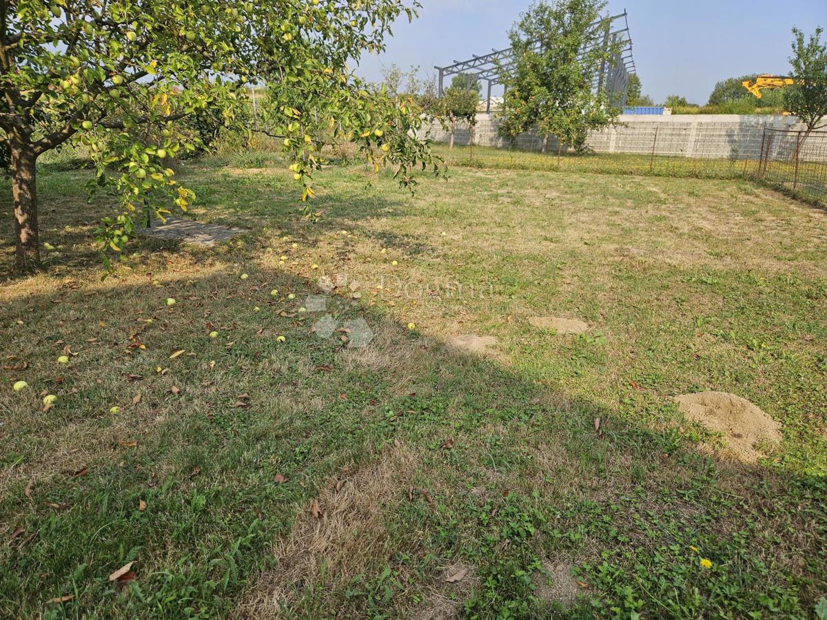 Hiša Gornji Kneginec, 350m2