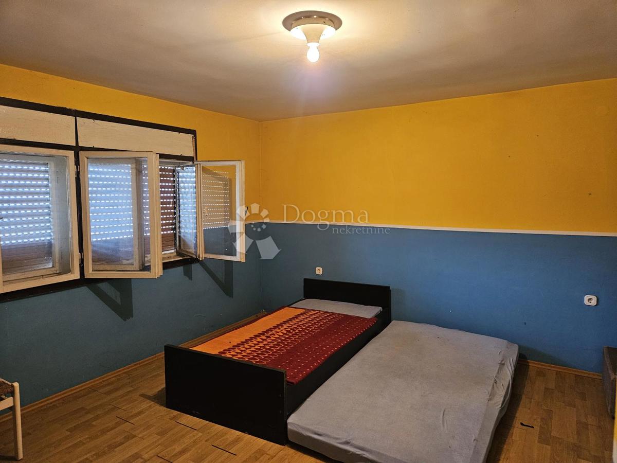 Hiša Gornji Kneginec, 350m2