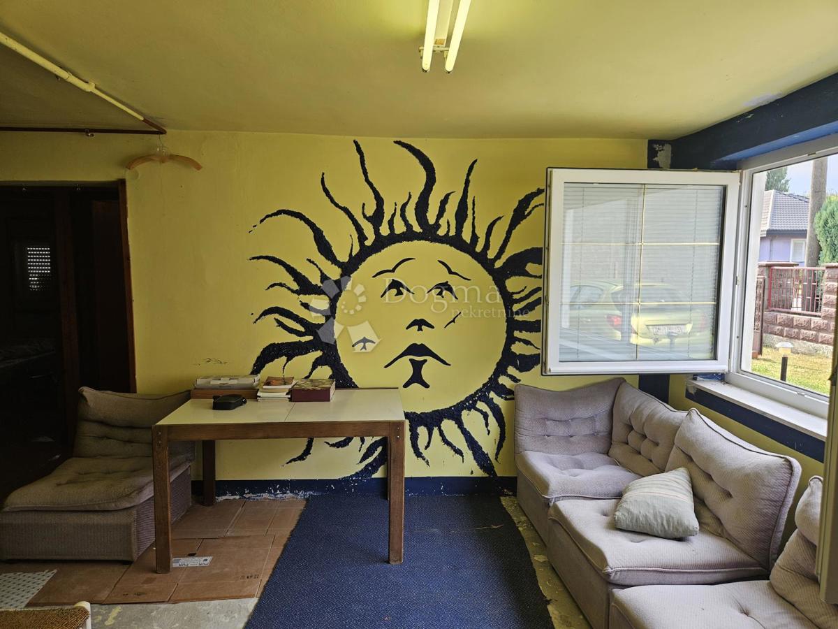 Hiša Gornji Kneginec, 350m2