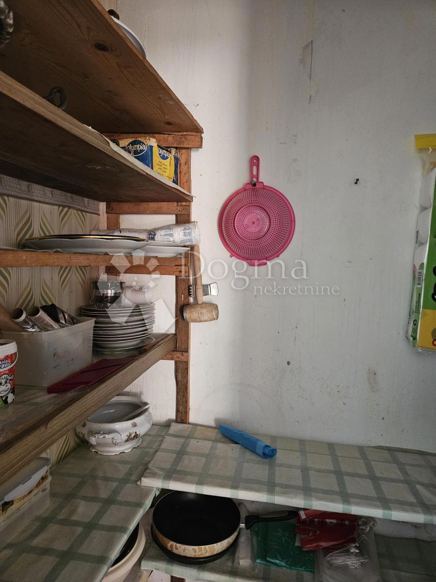 Hiša Gornji Kneginec, 350m2