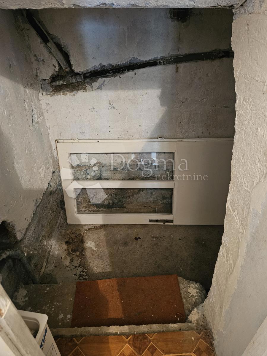 Hiša Gornji Kneginec, 350m2