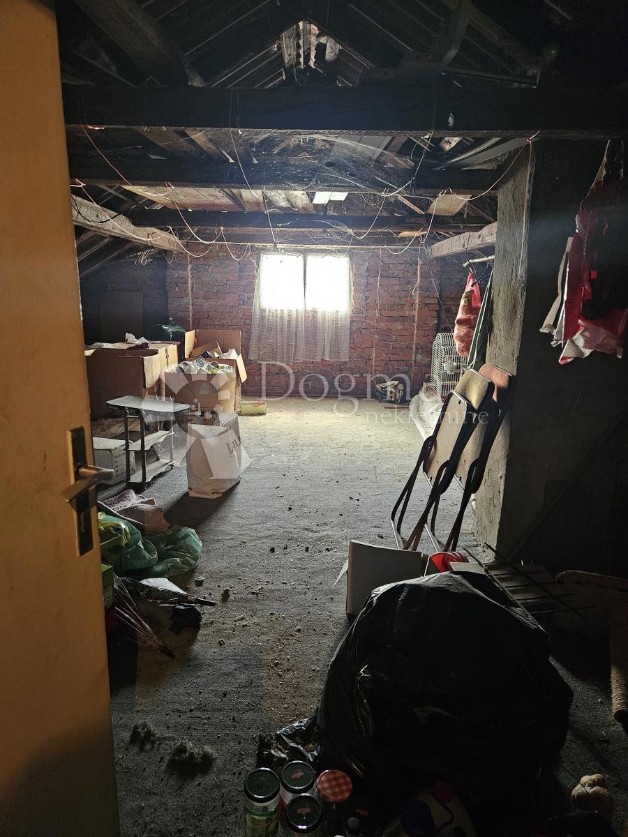 Hiša Gornji Kneginec, 350m2