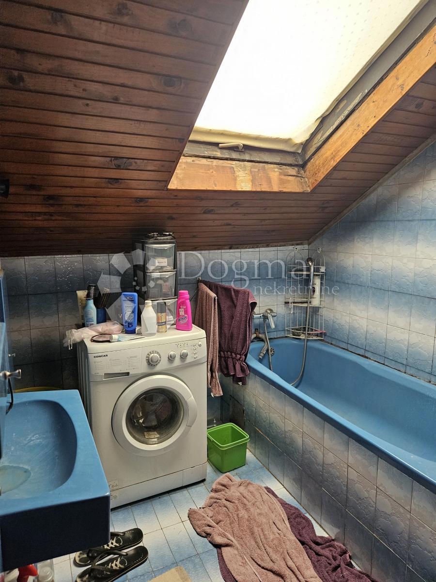 Hiša Gornji Kneginec, 350m2