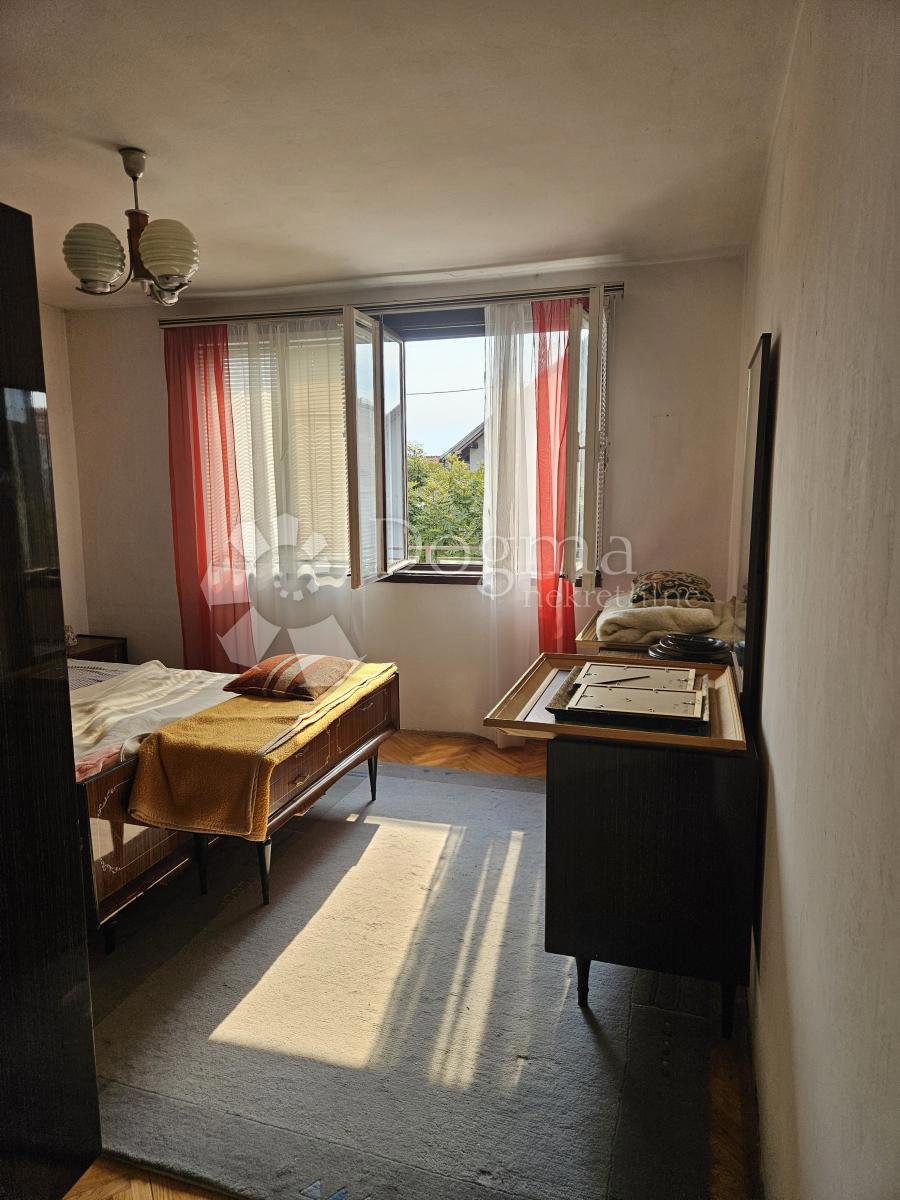 Hiša Gornji Kneginec, 350m2