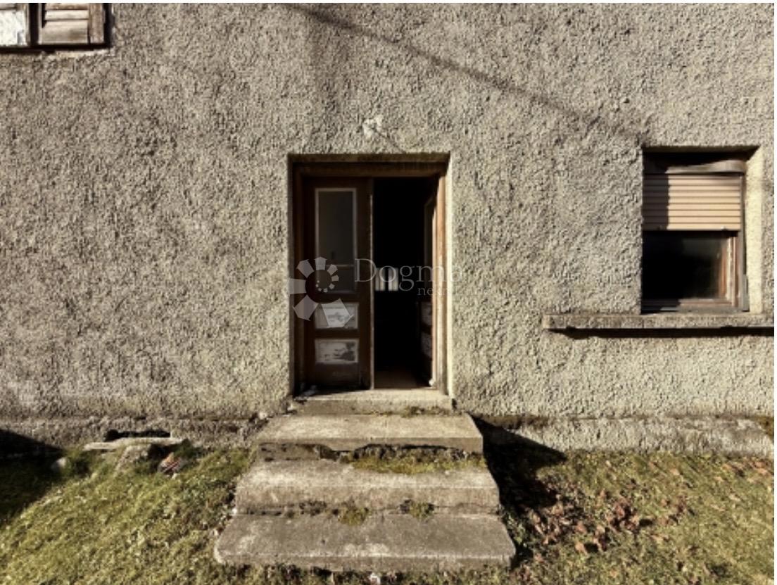 Hiša Ravna Gora, 137m2