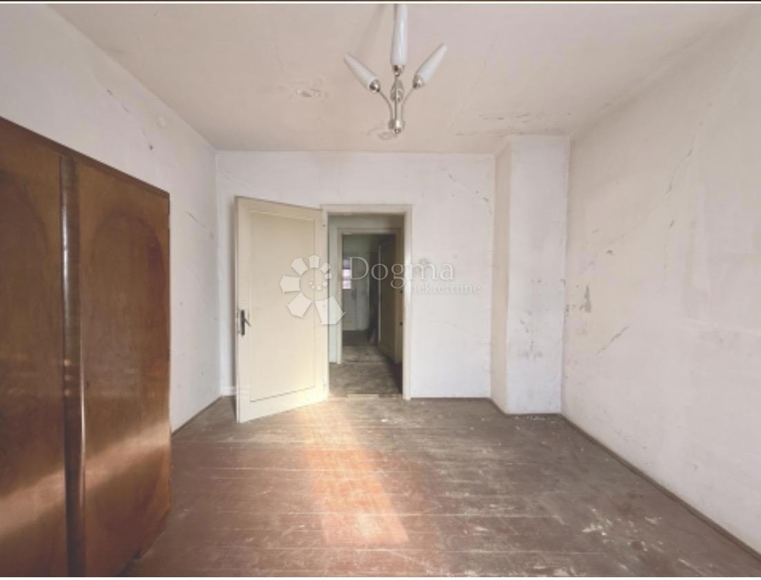 Hiša Ravna Gora, 137m2