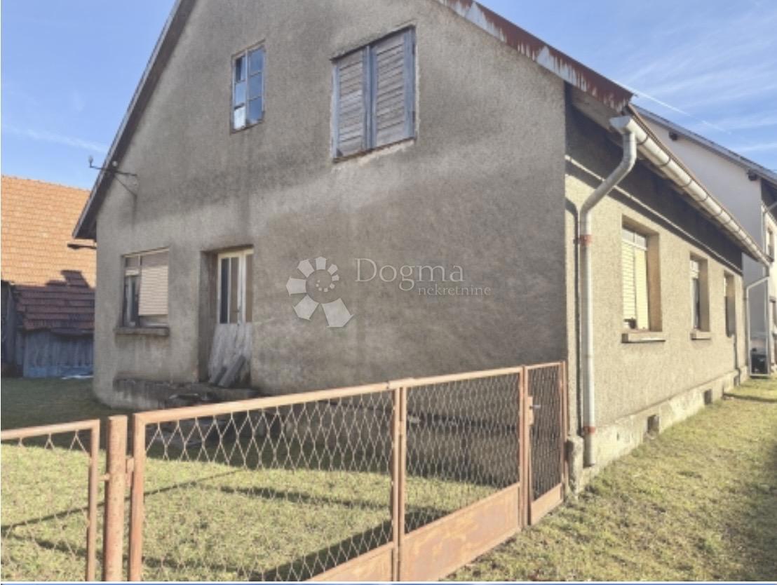 Hiša Ravna Gora, 137m2