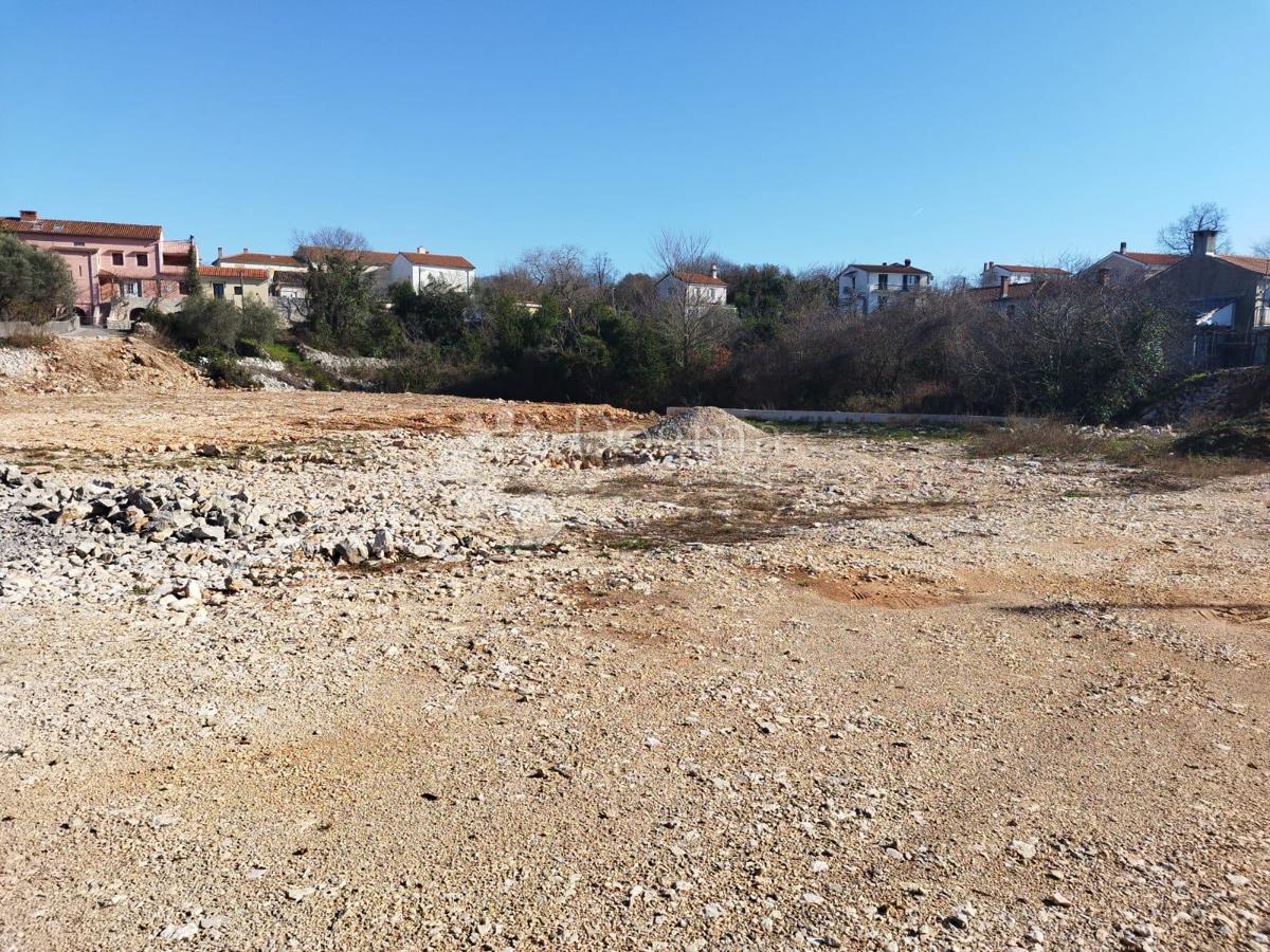 Zemljišče Malinska, Malinska-Dubašnica, 745m2