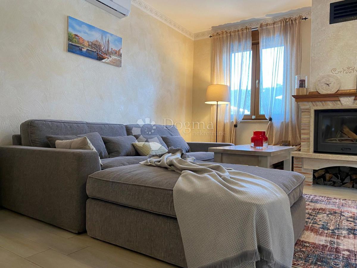 Hiša Karigador, Brtonigla, 190m2