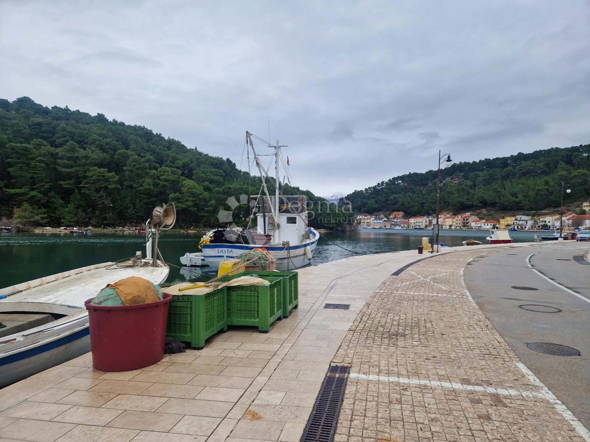 Zazidljivo zemljišče Novigrad, 2.376m2