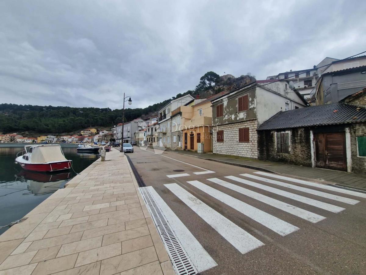 Zazidljivo zemljišče Novigrad, 2.376m2