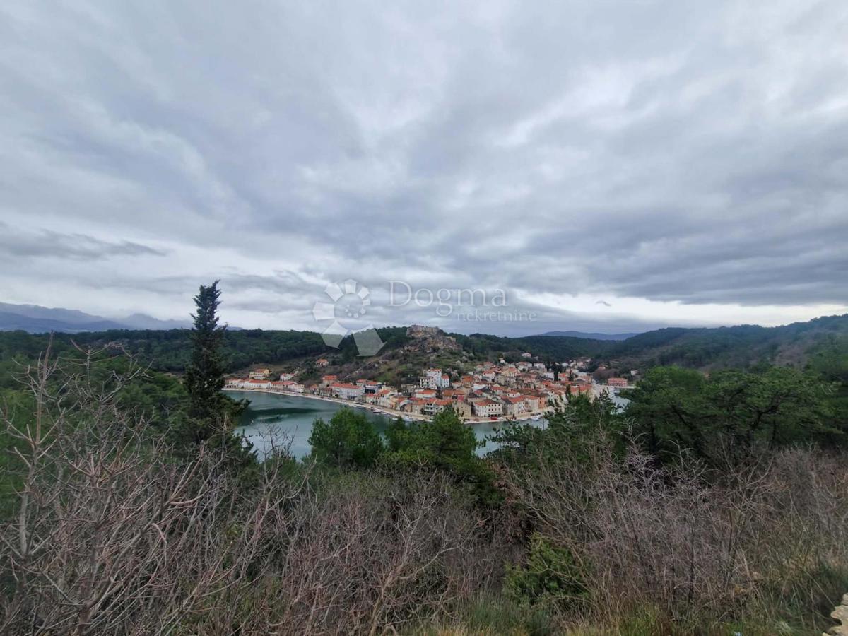 Zazidljivo zemljišče Novigrad, 2.376m2