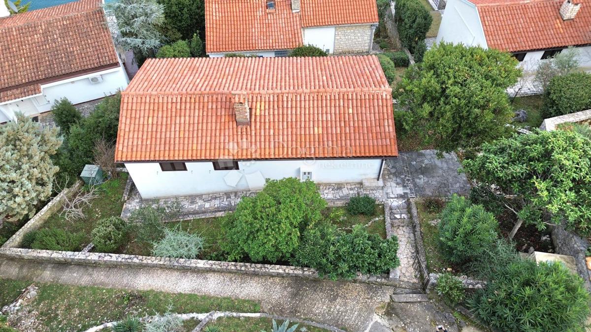 Hiša Sveta Marina, Raša, 77m2