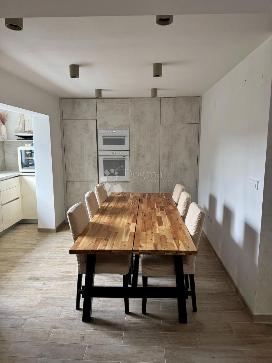 Stanovanje Vis, 51,54m2