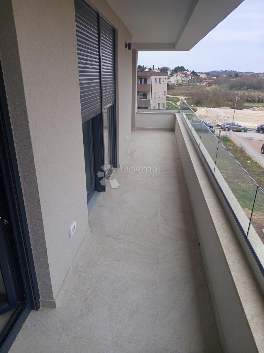 Stanovanje Valdebek, Pula, 57m2