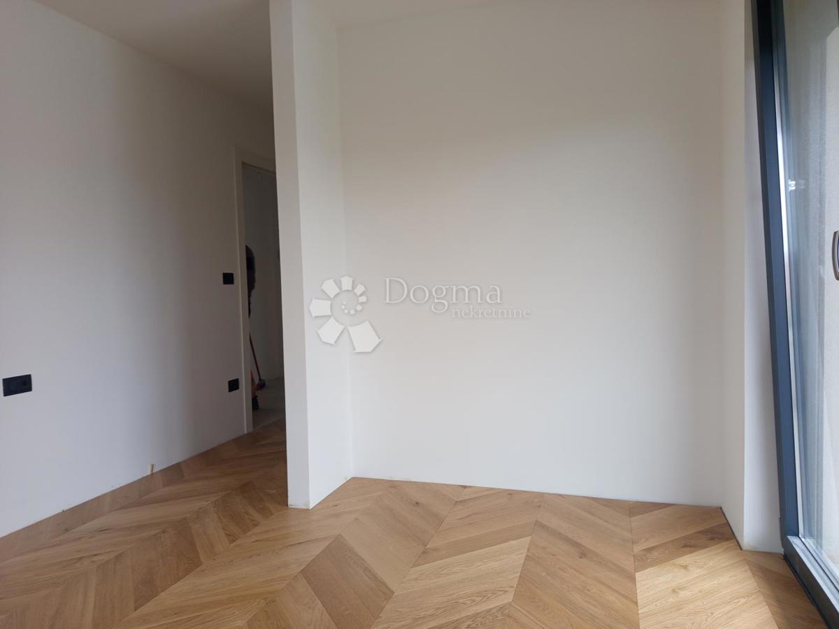 Stanovanje Valdebek, Pula, 57m2