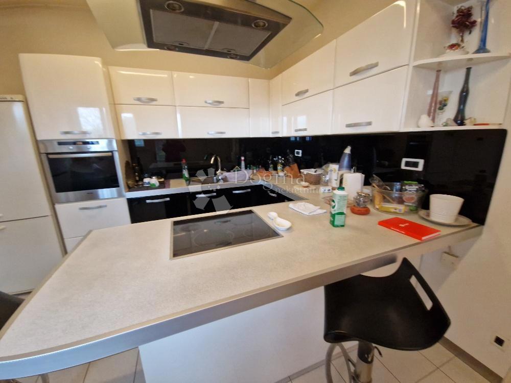 Stanovanje Pećine, Rijeka, 150m2