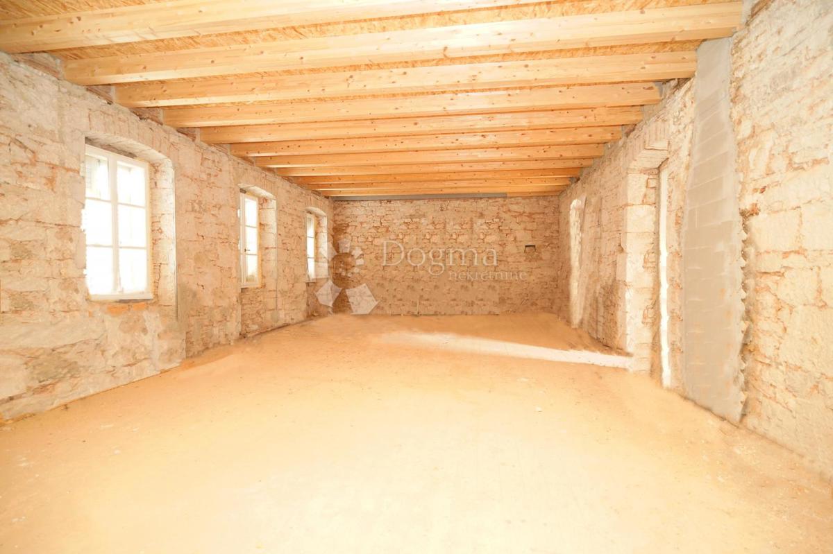 Stanovanje Sveti Lovreč, 160m2