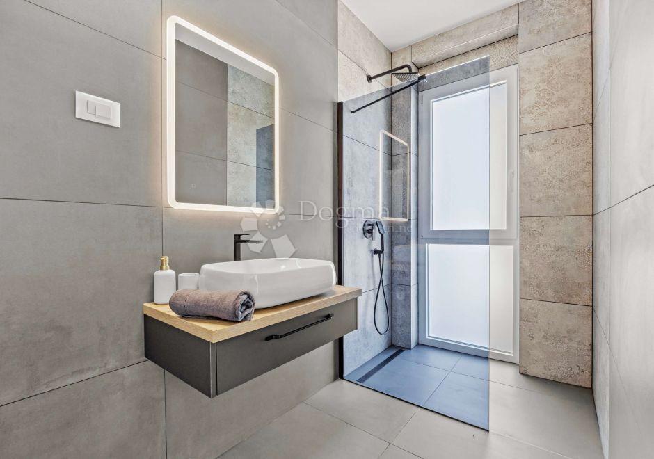 Hiša Štokovci, Svetvinčenat, 140m2