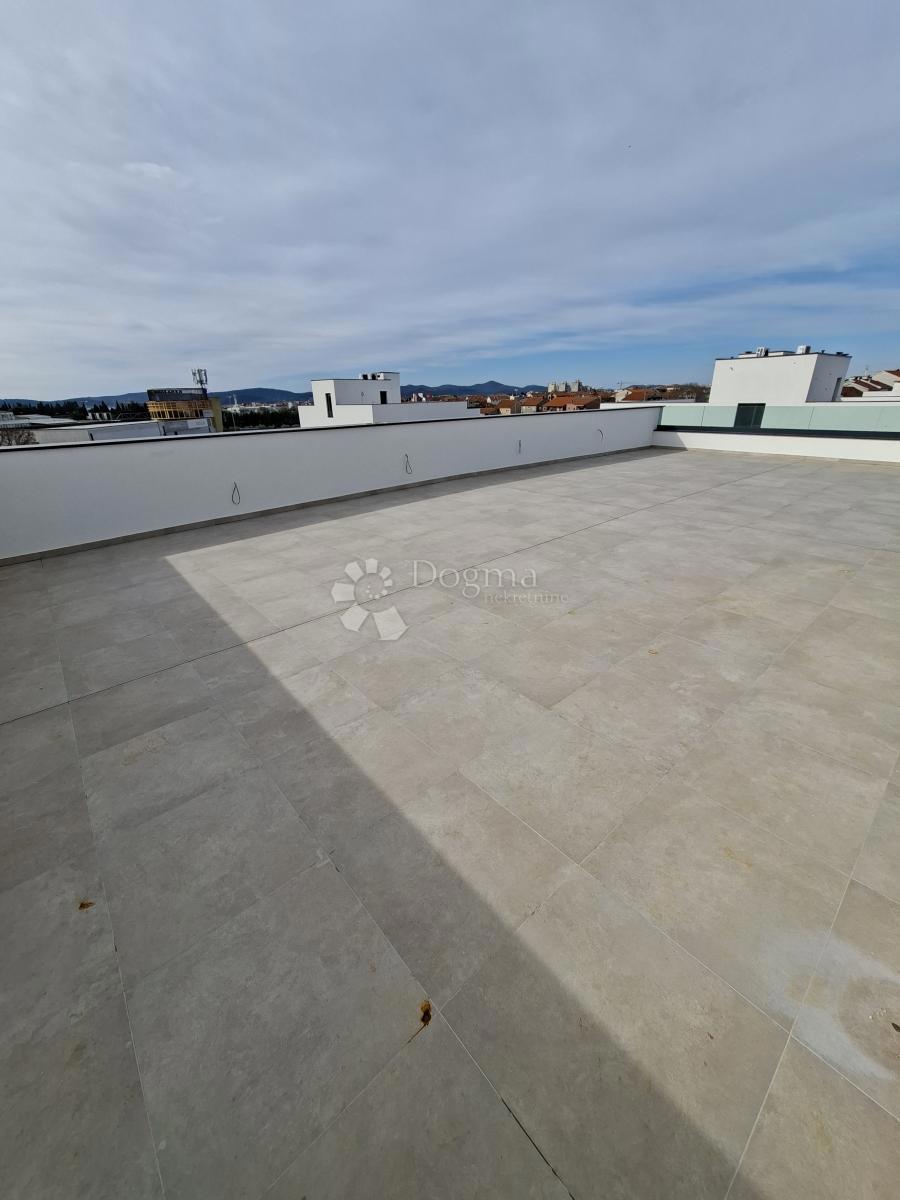 Stanovanje Crvene kuće, Zadar, 130,21m2