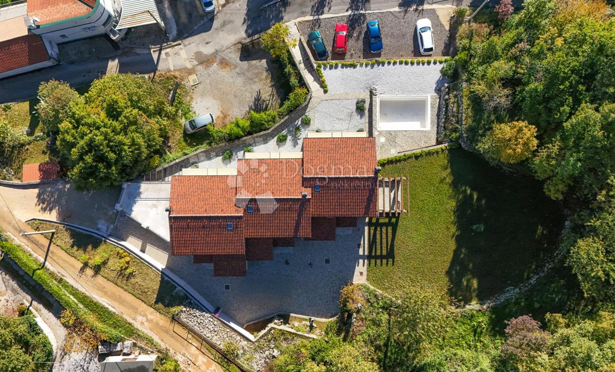 Hiša Bregi, Matulji, 159,96m2