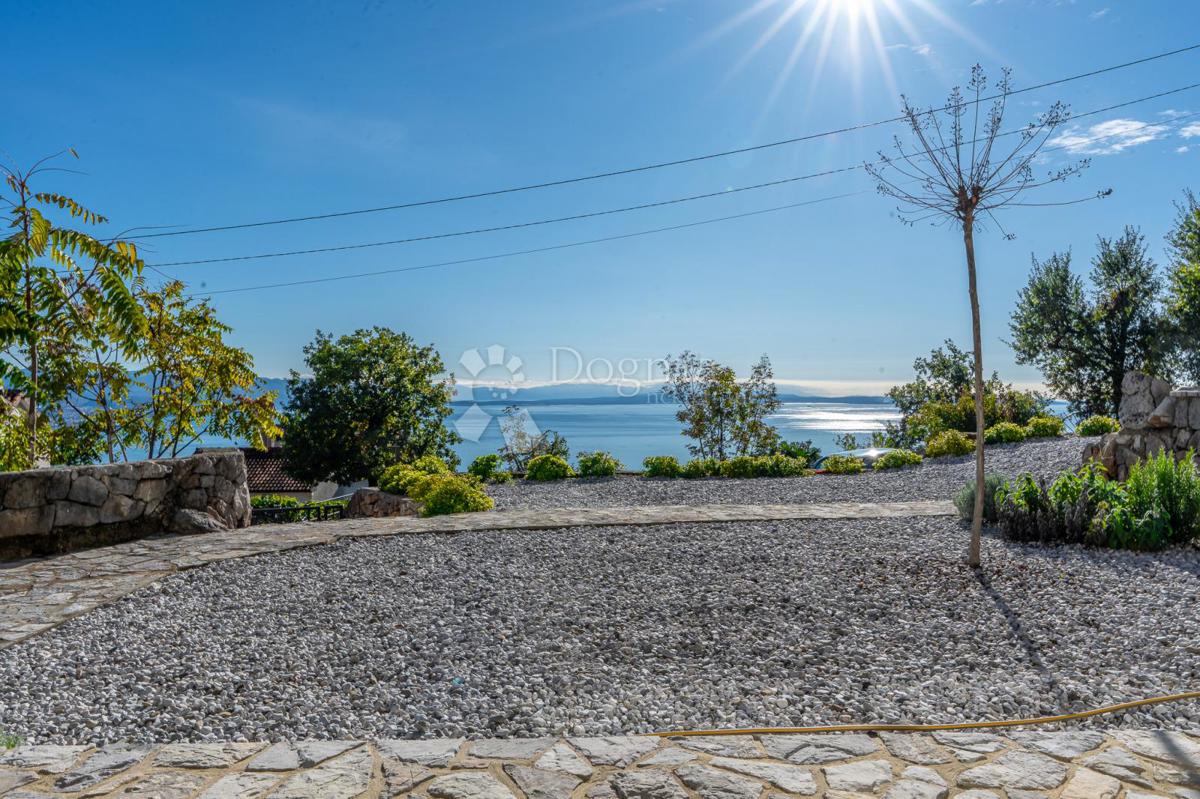 Hiša Bregi, Matulji, 159,96m2